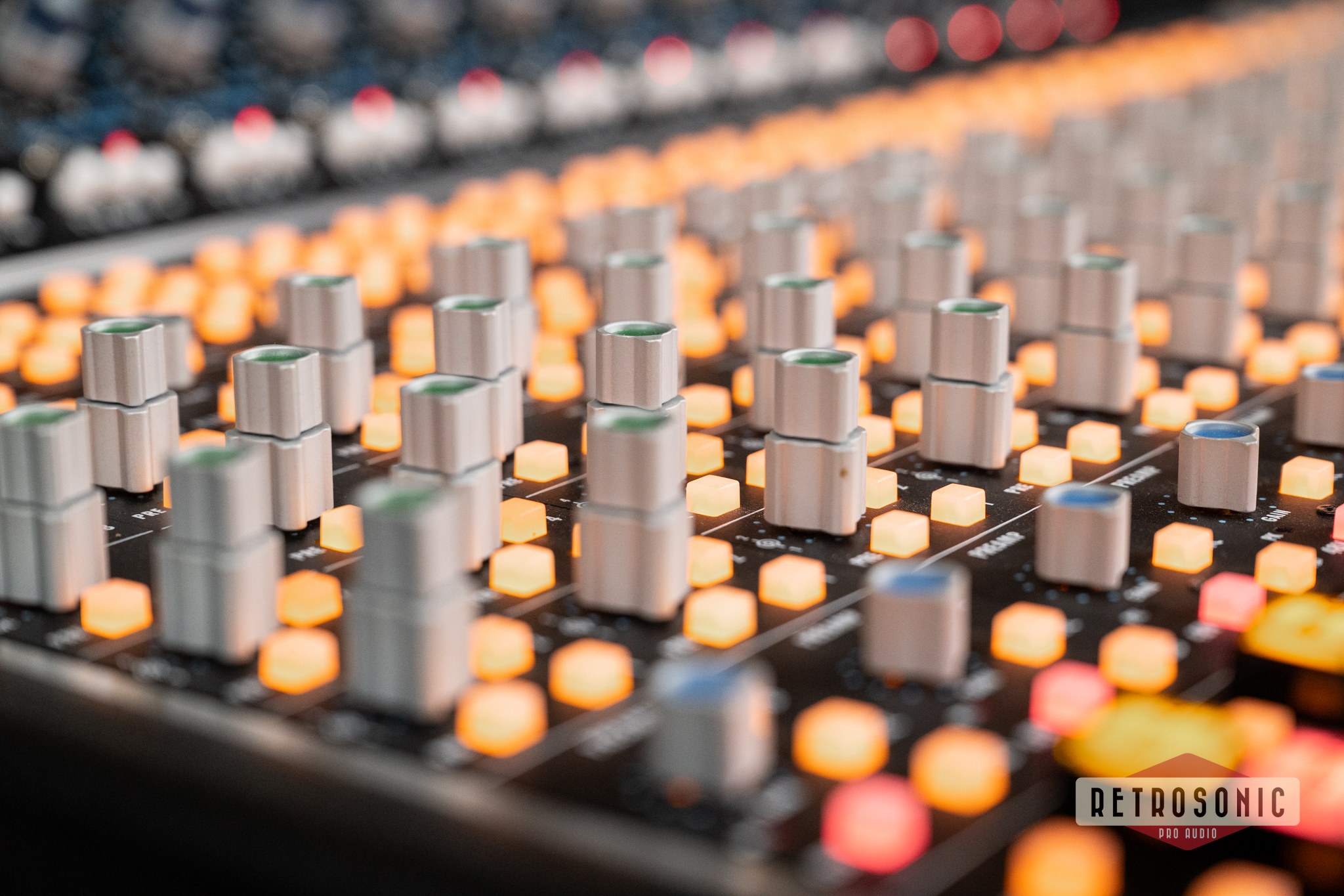 Api Audio 1608-IIA Mixing Console with Automation