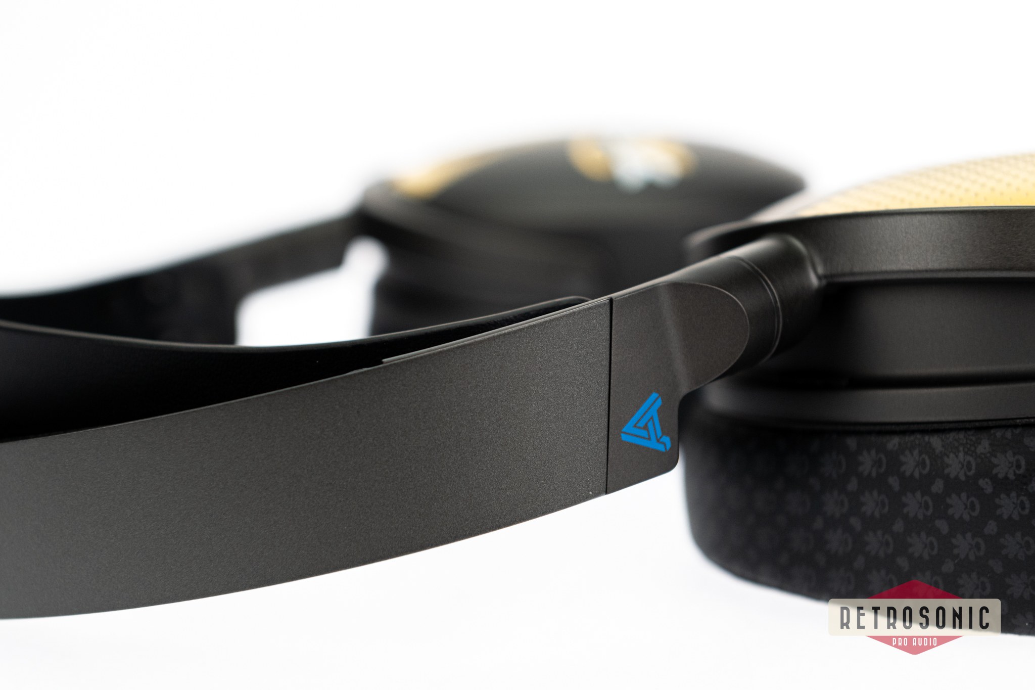 Audeze Maxwell Aydan Edition for Playstation