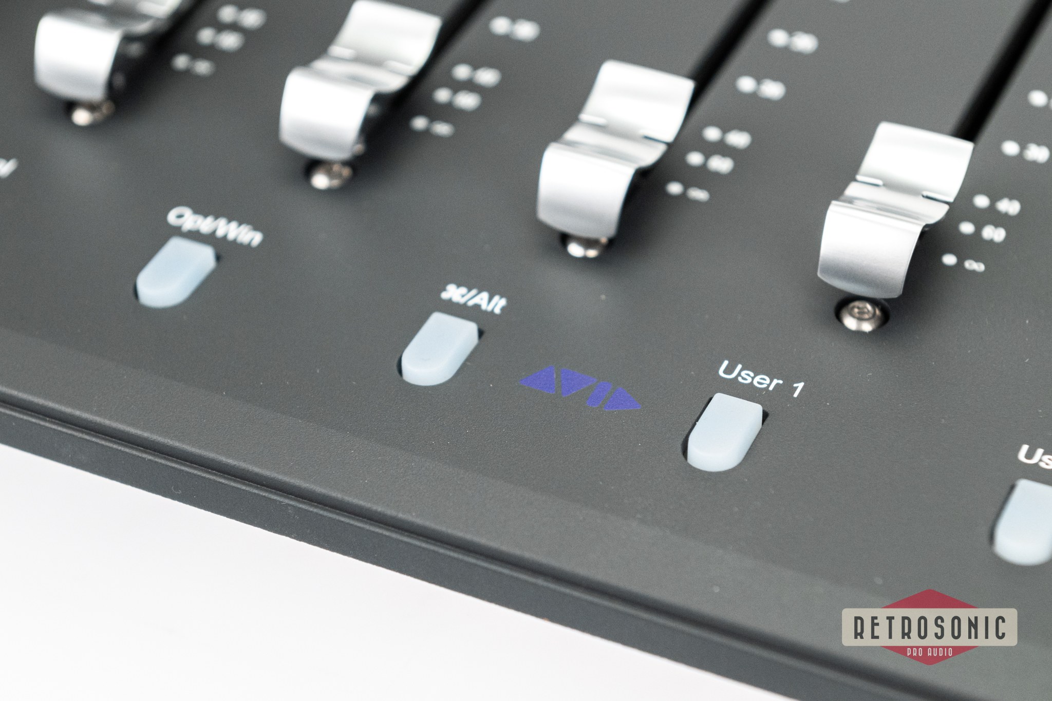 Avid S1 Control Surface