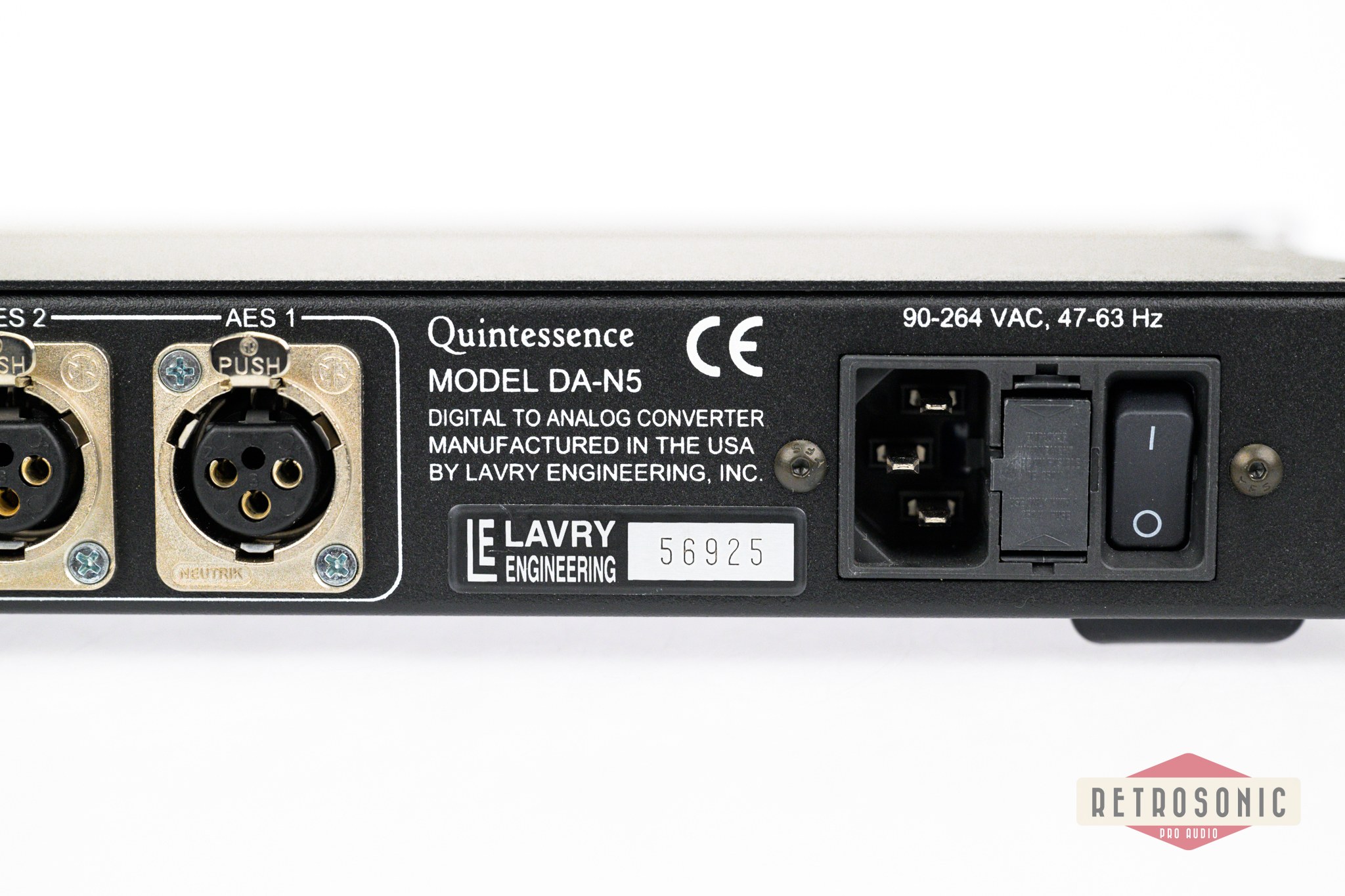 Lavry Quintessence Reference DA-Converter and Digital Monitor Control