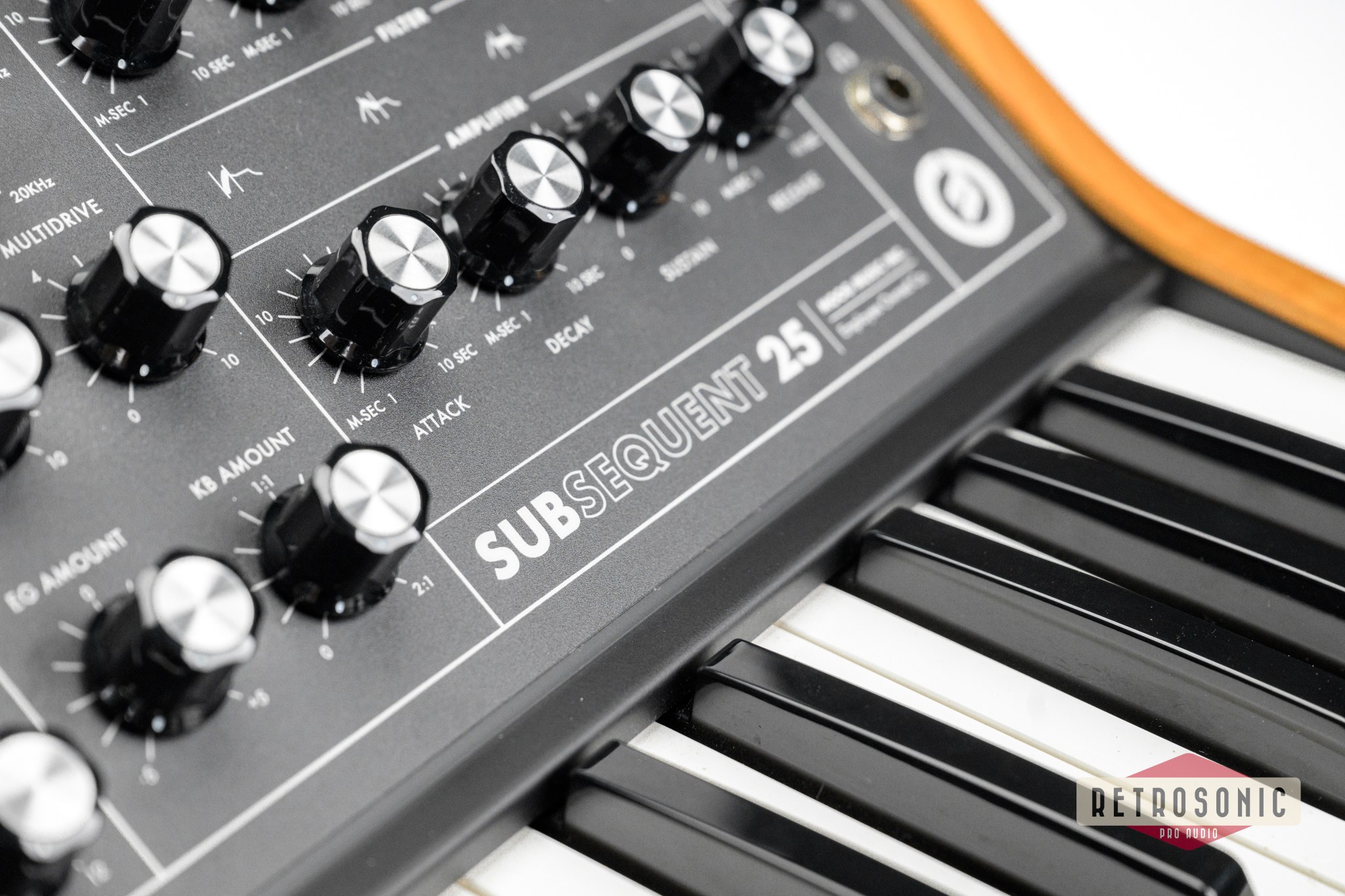 Moog subsequent 25 synthesizer