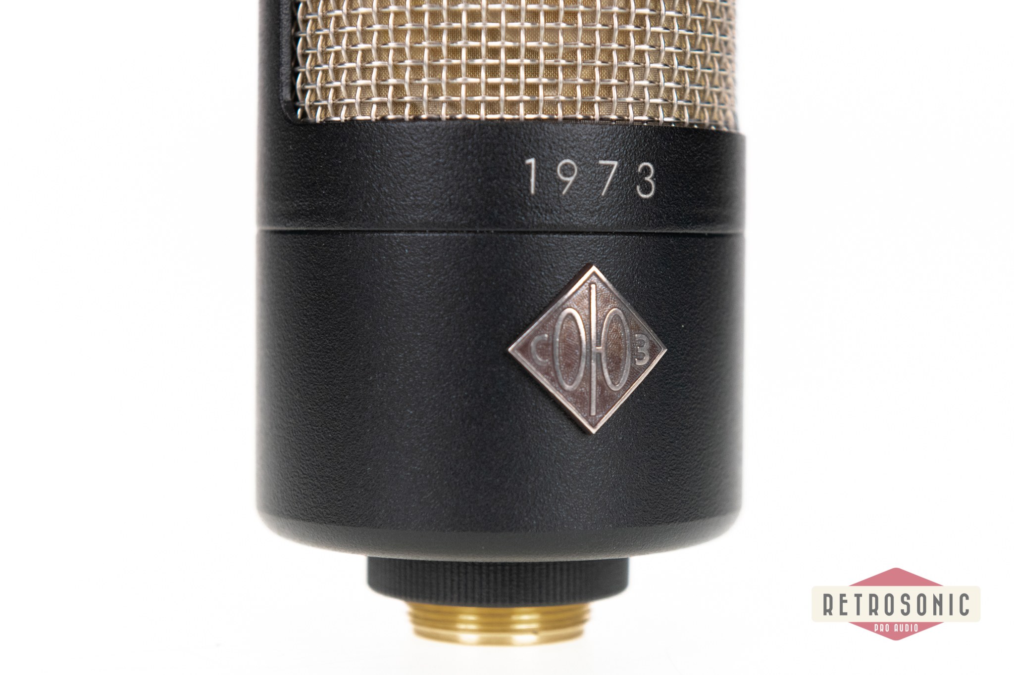 Soyuz 1973 Large Capsule Mic Black