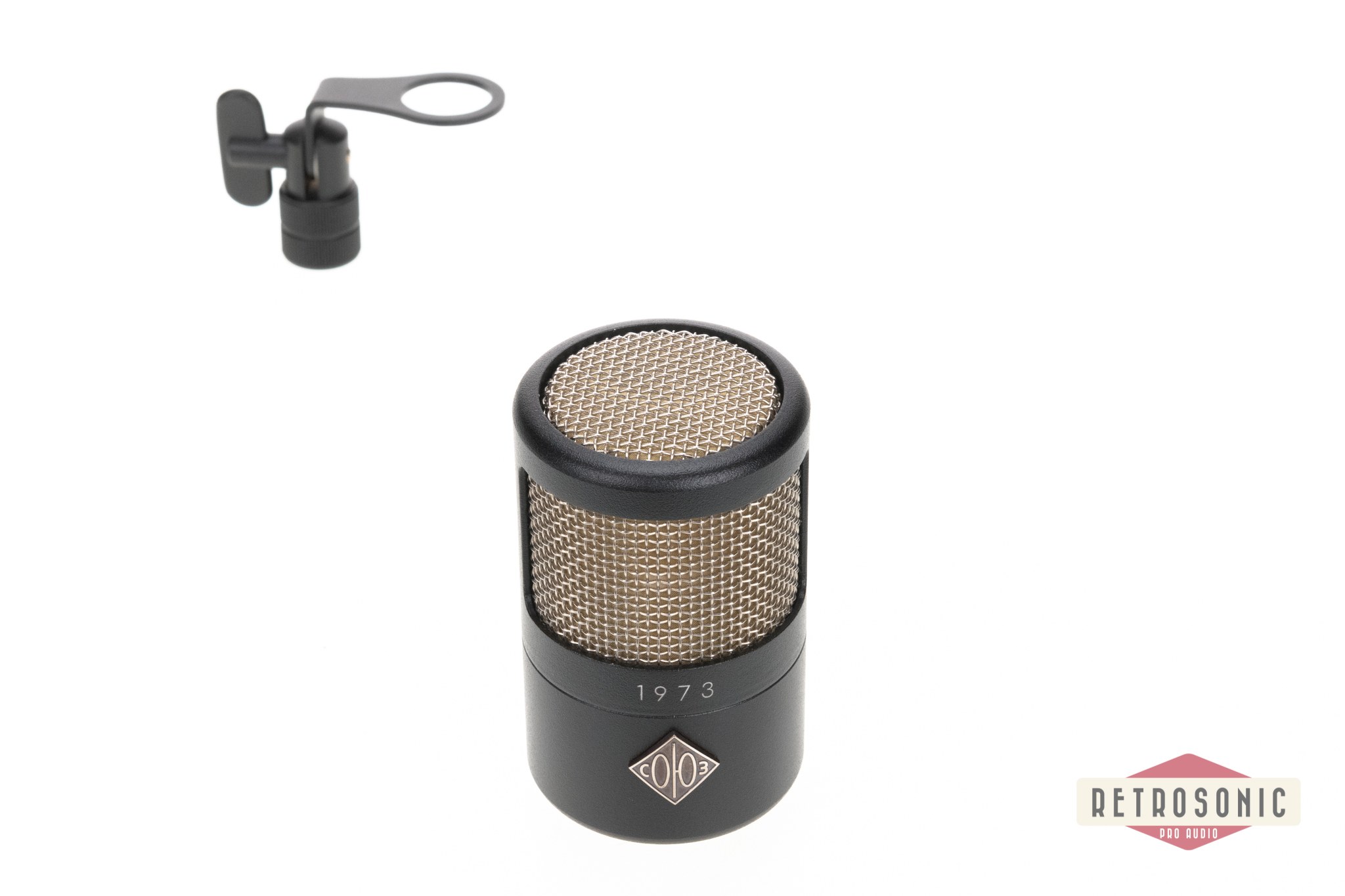 Soyuz 1973 Large Capsule Mic Black